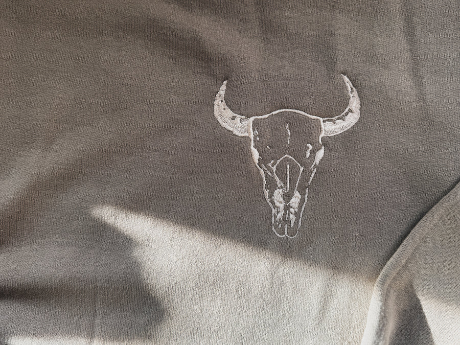 Sioux Crewneck